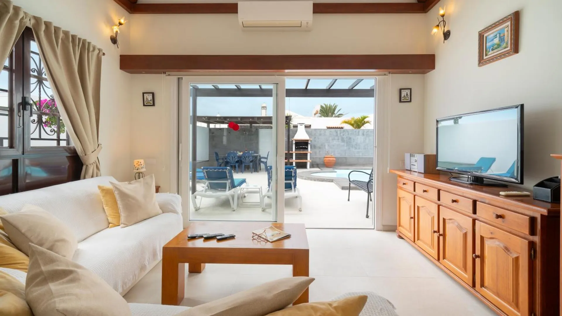 Lanzahost Casa Patricio Vila Costa Teguise